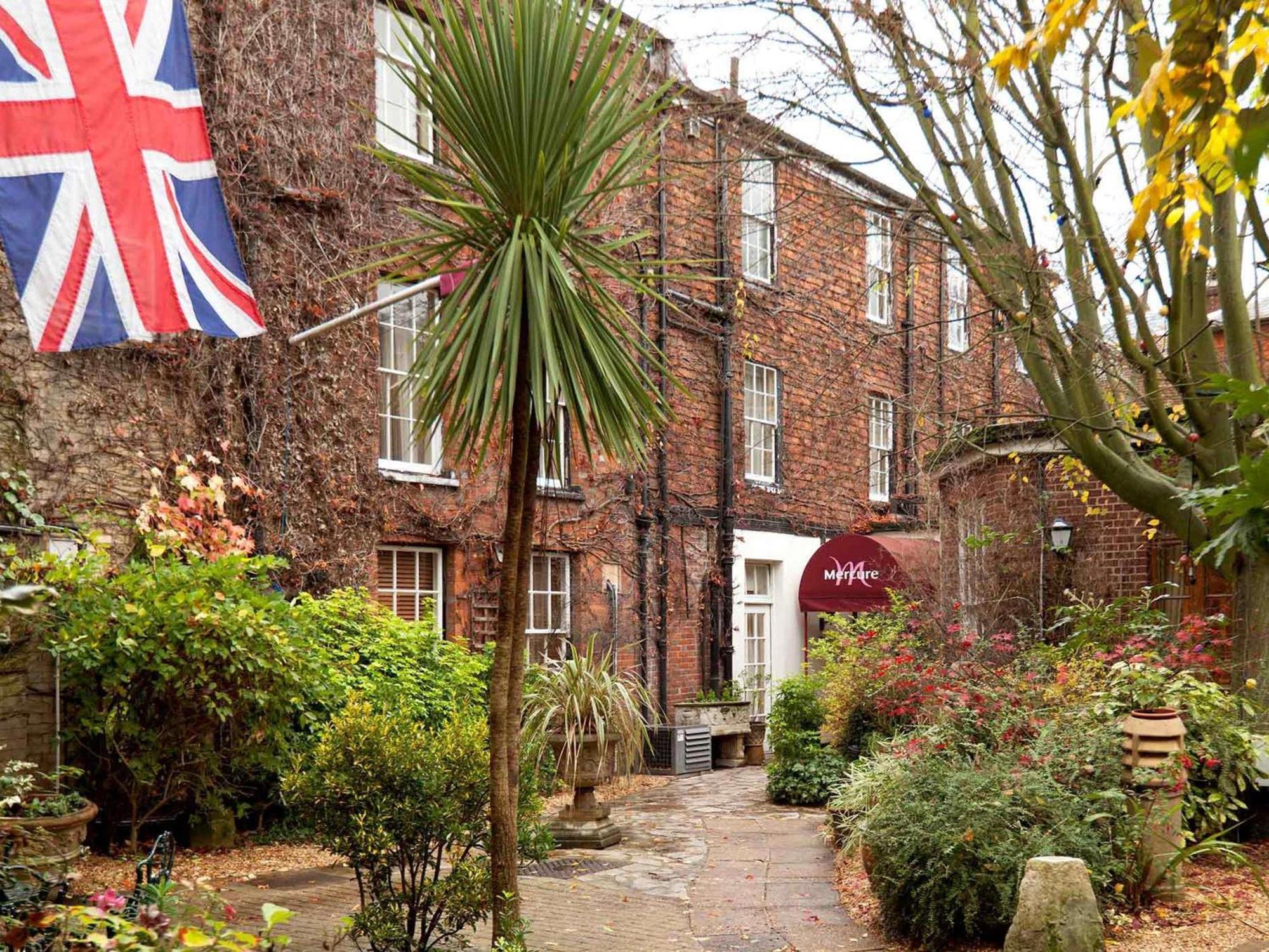Mercure Salisbury White Hart Hotel & Apartments Zewnętrze zdjęcie